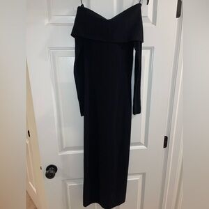 Aritiza Wilfred Elegant Black Off-Shoulder Sweater Dress